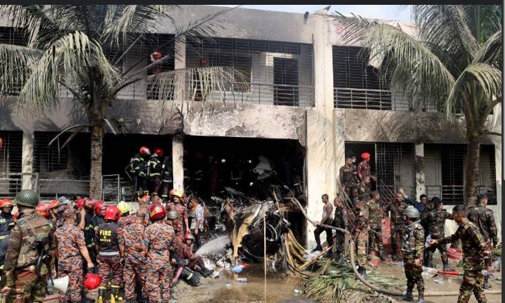 Bangladesh seethes as toll from jet crash at school hits 31