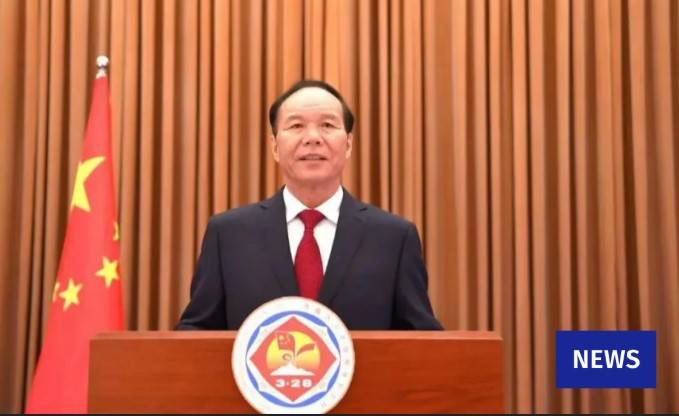 China probes Tibet ex-leader over bribes, 'superstitious activities'