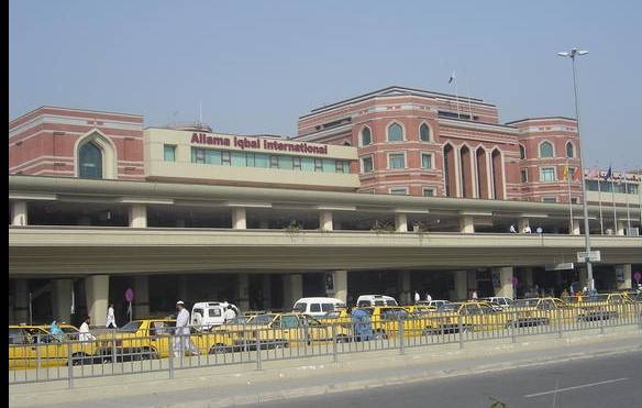 Travellers fume as flights cancelled due to planes shortage at Lahore Airport