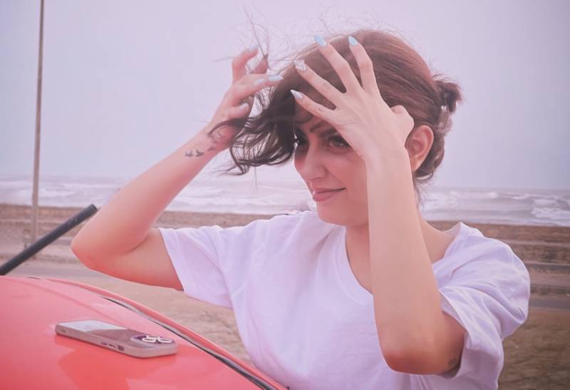 Urwa Hocane supports Alizeh Shah in fight against industry exploitation