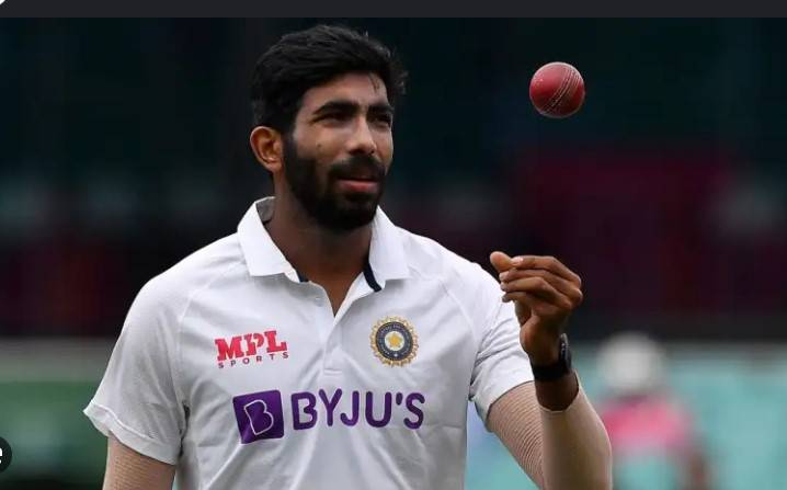 England bowl in fourth Test as India pick Bumrah