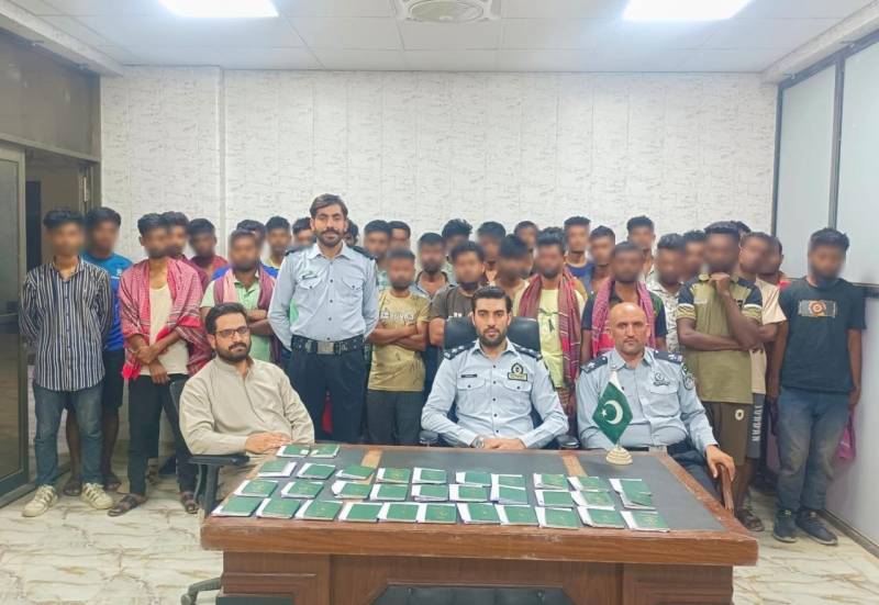 33 Bangladeshis arrested in Pakistan for trying to enter Iran illegally