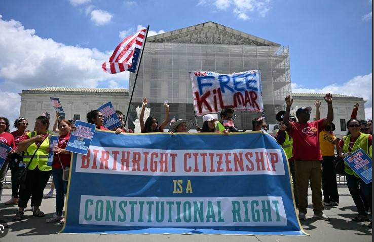 US appeals court rules against Trump birthright citizenship order