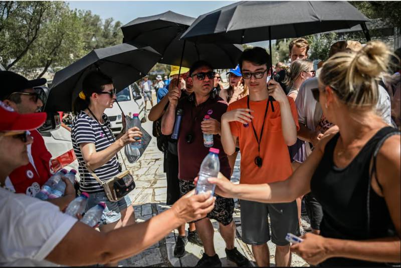 Greek heatwave drags out as temperatures near 46C