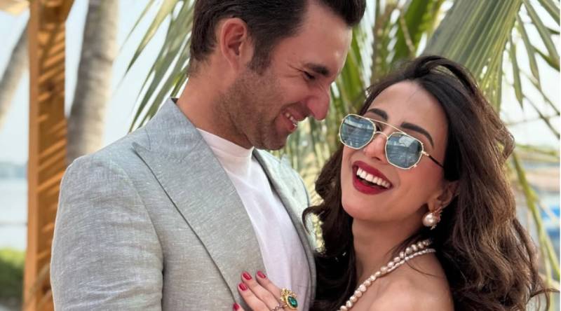 Ushna Shah and Hamza Amin luxuriate in paradise of Turks and Caicos