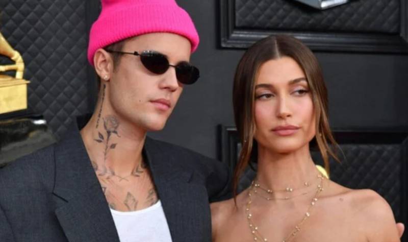 Hailey Bieber proves ‘all is well’ with Justin in new photo