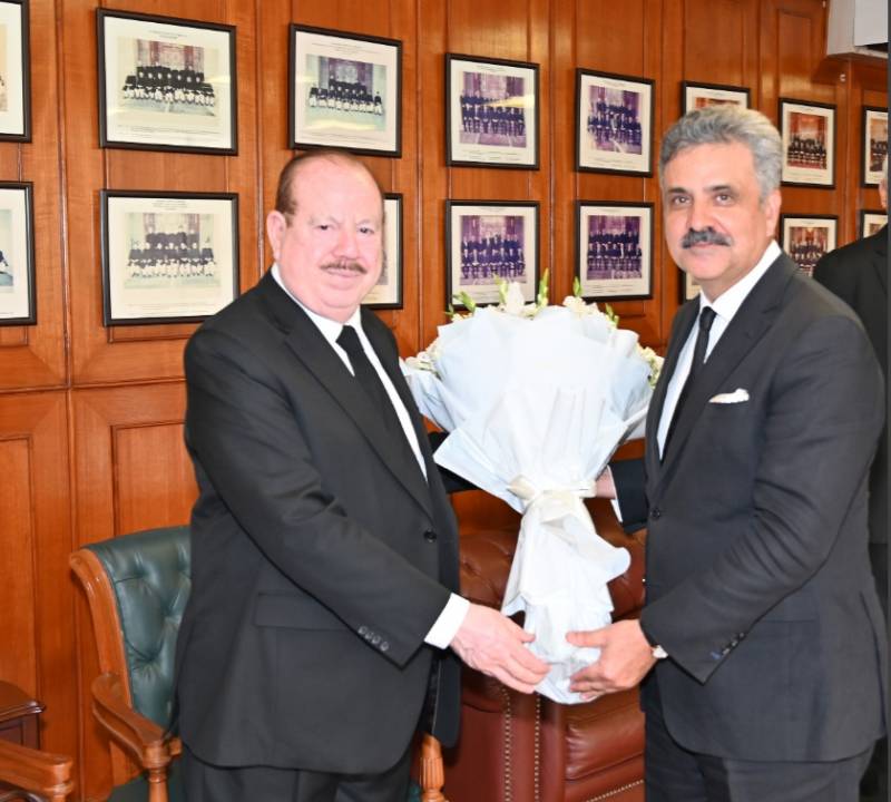 CJP Yahya Afridi hosts luncheon for Justice Tariq Masood, Justice Mazhar on their retirement