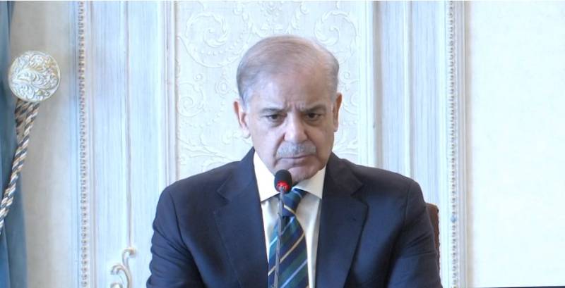 PM orders provinces, GB, AJK to cooperate over digitization, cashless economy