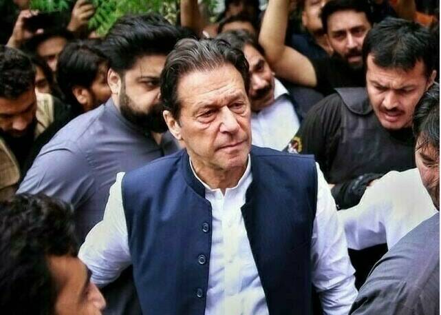 SC puts off hearing of Imran Khan’s bail pleas in May 9 cases  