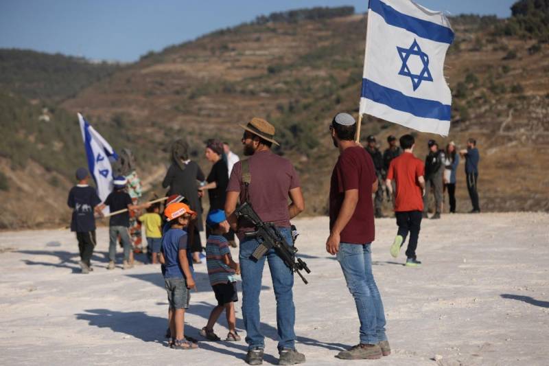 France brands Israeli settler violence 'terrorism'