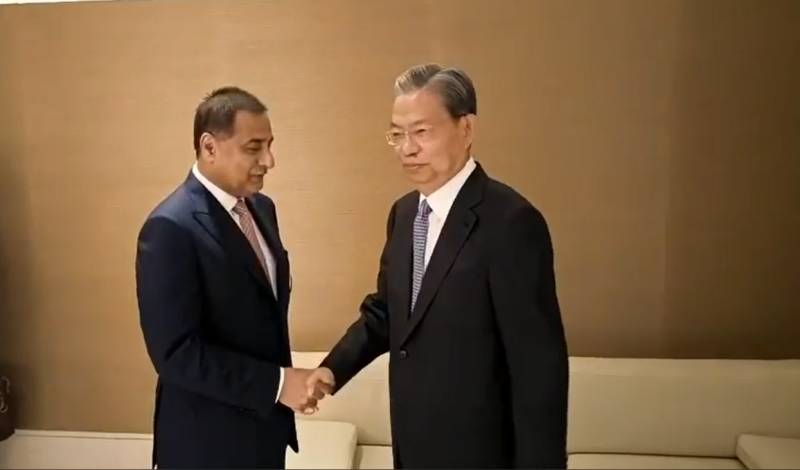 Pakistan, China reaffirm parliamentary ties, boost CPEC cooperation
