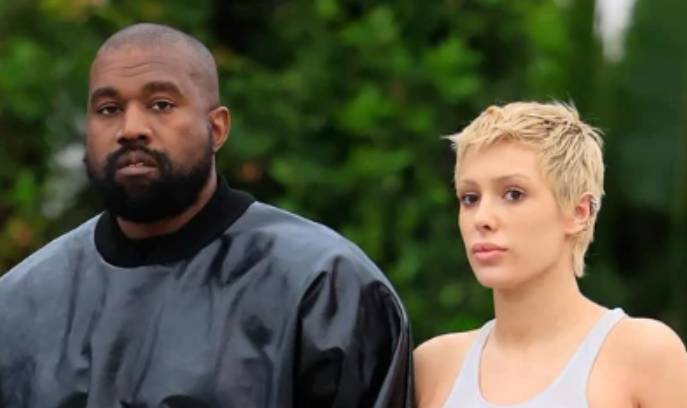 Kanye West posts bizarre selfie as wife Bianca Censori reveals Instagram 'hack'