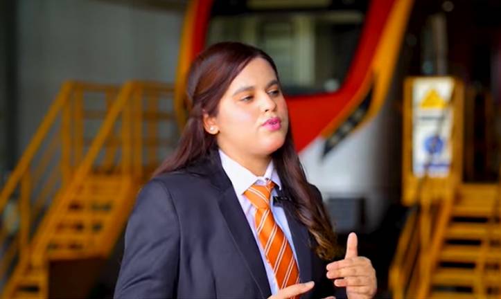 Nida Saleh makes history as Pakistan's first female train driver
