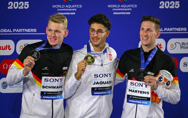 Tunisia's Jaouadi wins 800m freestyle gold for first major title