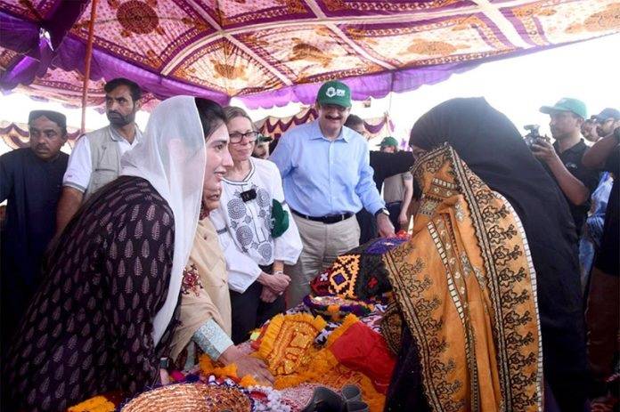 Aseefa Bhutto distributes house allotment letters to flood affected people