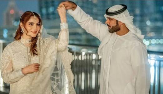 Neelam Munir flaunts fantastic response to fan asking about husband’s business