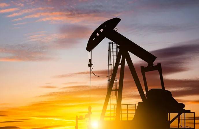 Pakistan to receive first US oil shipment as Cnergyico signs import deal