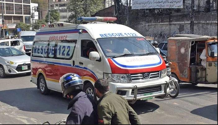 Man dies as signboard falls on him during rain in Lahore