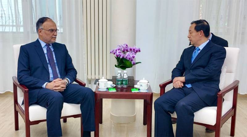 Pakistan inks accord with China's Research Center for joint research in economy