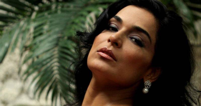 Surprise surprise … Meera drops another hint at comeback with new love story