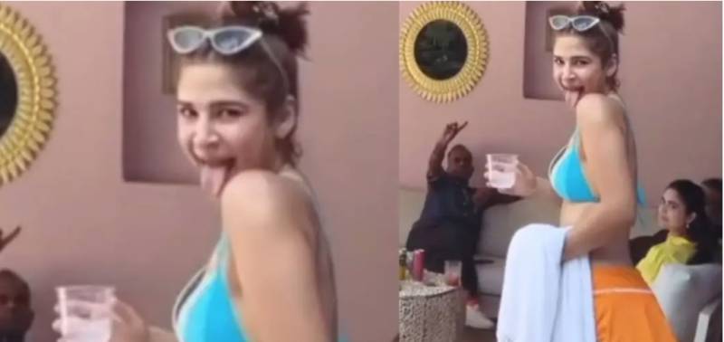 Ayesha Omer severely bashed for skimpy outfit on beach
