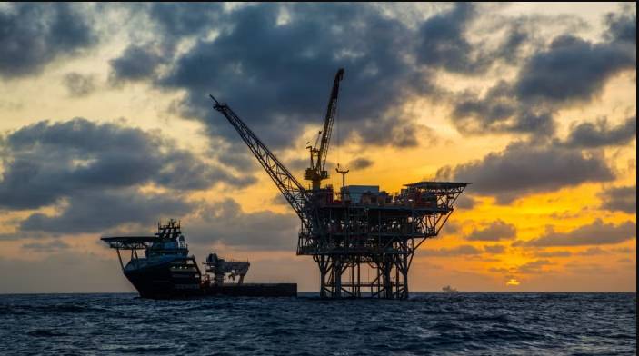 BP makes largest oil, gas discovery in 25 years off Brazil