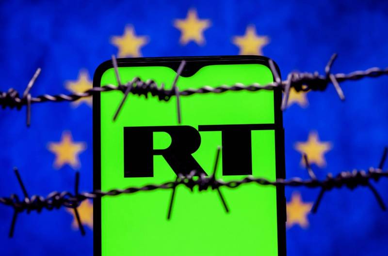 Banned Russian media sites 'still accessible' across EU: report