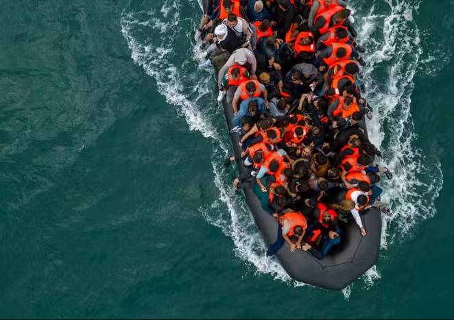 UK-France migrant returns deal takes effect