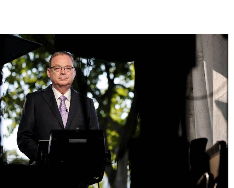 Apple to invest additional $100 bn in US: White House official