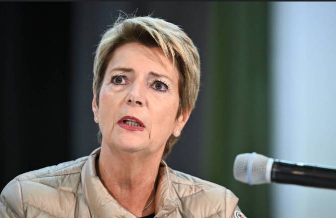 Swiss president rushes to US to avert steep tariffs