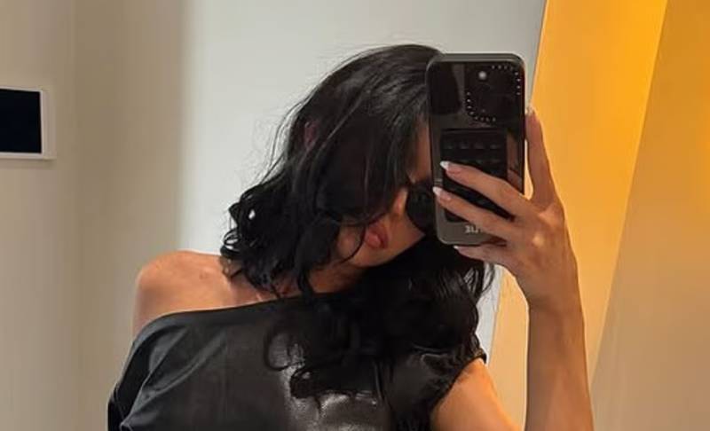 Kylie Jenner sparks wardrobe mishap buzz in bold outfit after cosmetic surgery reveal