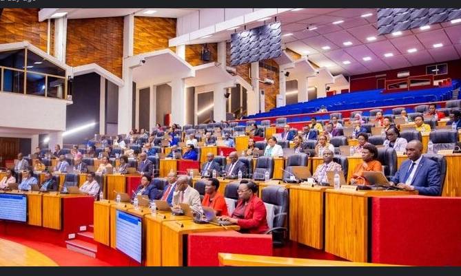 Rwanda lowers contraception access age to 15