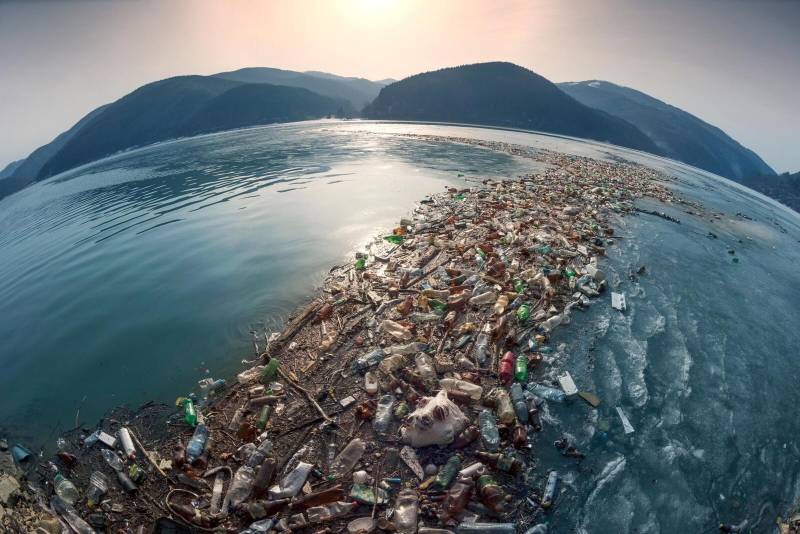 Plastic pollution treaty talks deadlocked