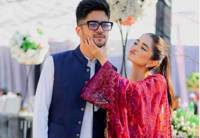 Merub Ali brother’s attention-grabbing post amidst Hania Aamir & Asim Azhar’s concert moments