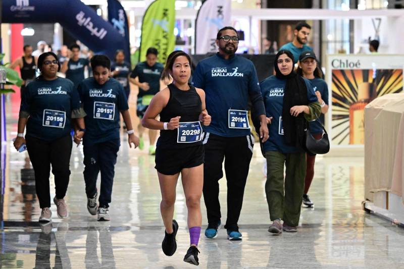 As temperatures touch 50C, Dubai runners turn to indoor marathon