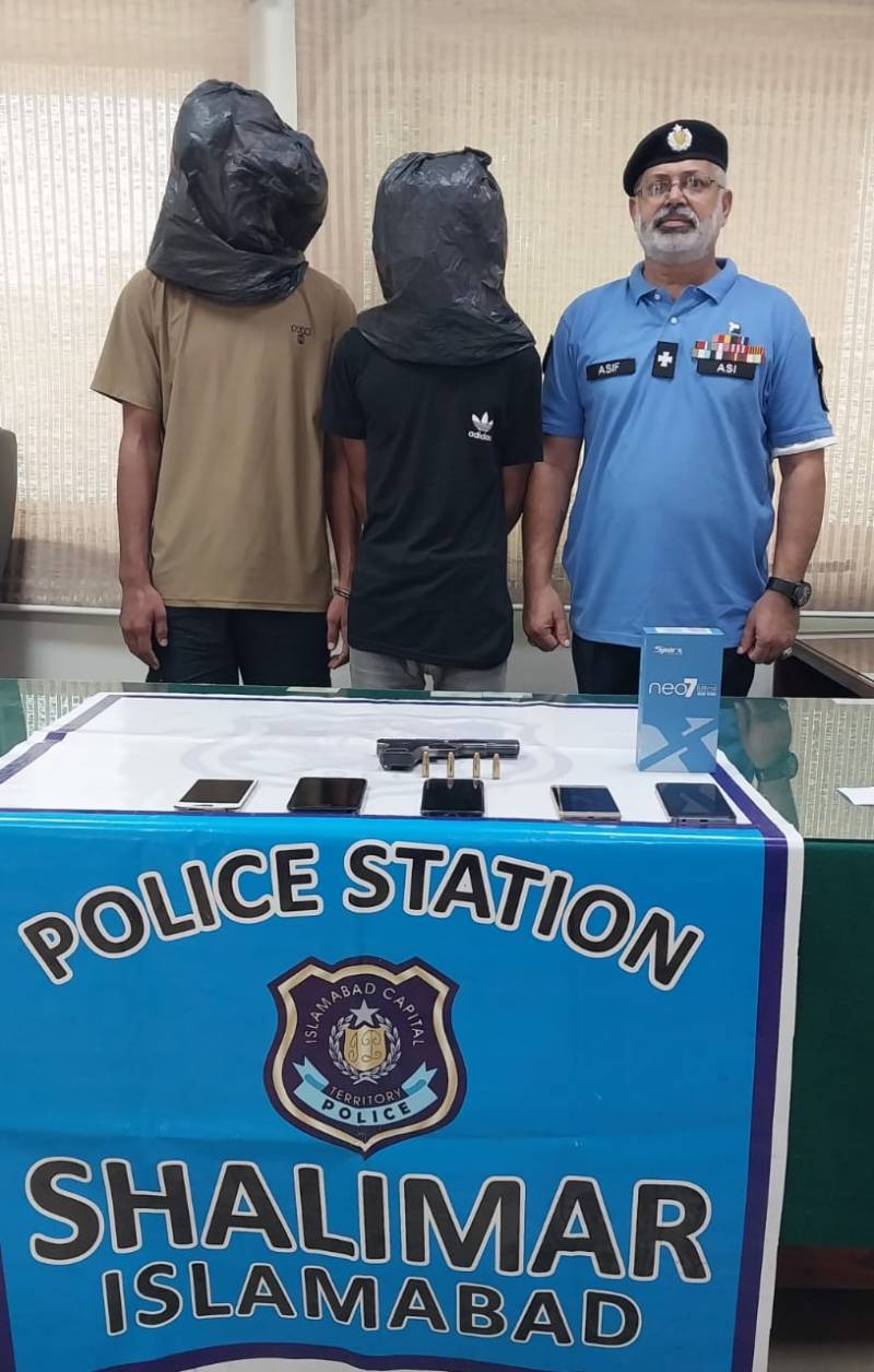 Islamabad police arrest two members of notorious gang involved in robberies