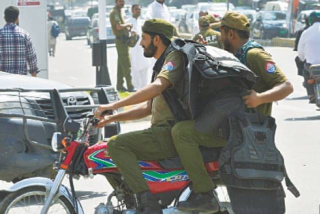 No action against cops driving bikes sans helmets despite CTO orders