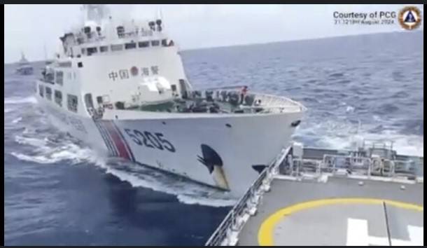Chinese vessels collide while pursuing Philippine boat in South China Sea