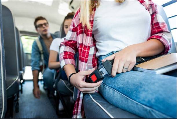 Motorway Police declare seatbelt mandatory for passengers