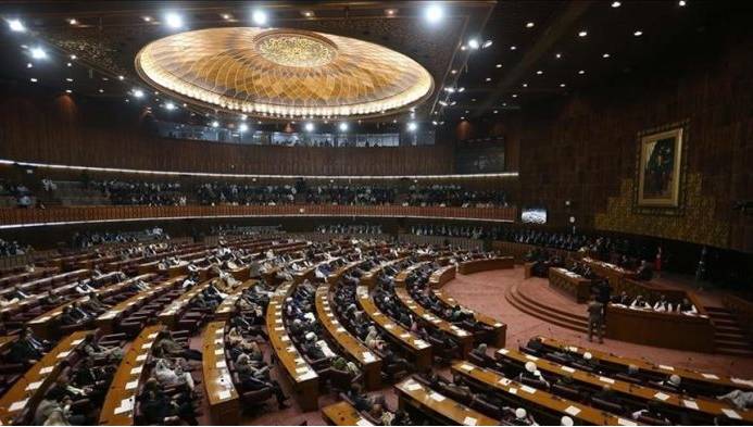Opposition stages walkout after clash with ministers during Senate session