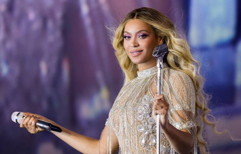 Beyoncé halfway to coveted EGOT status