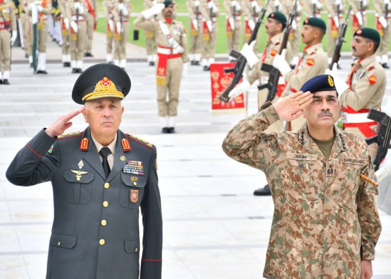 Pakistan, Azerbaijan vow to advance defence, security cooperation