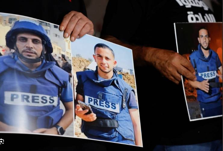 Al Jazeera clarifies Israeli strike killed 4 staff, 2 freelancers