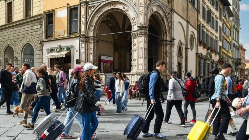 Tourist documents stolen from Italian hotels