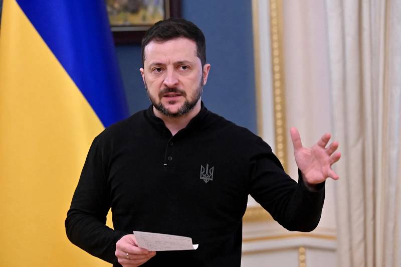 Ukraine orders more evacuations as Russia steps up pressure