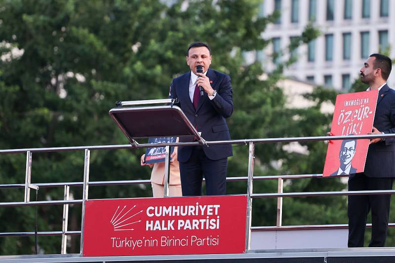 Dozens of opposition arrested in Turkey: media reports