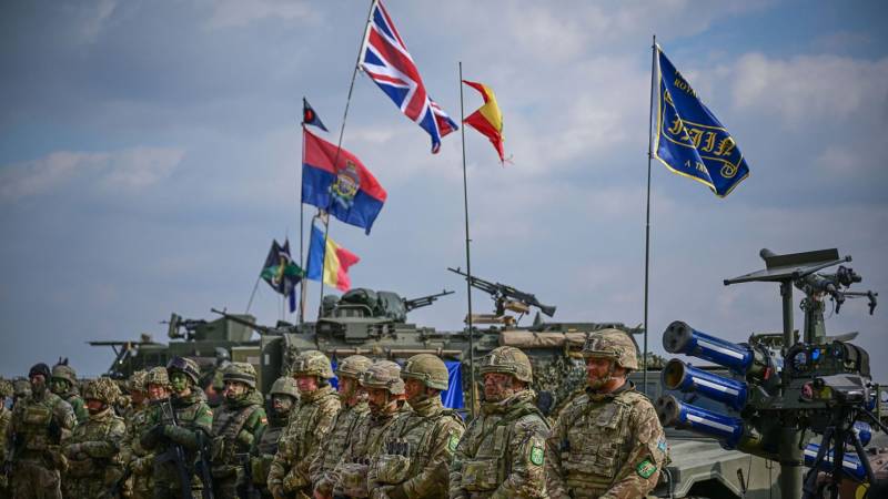 US proposed NATO-style joint defence guarantees for Kyiv: source