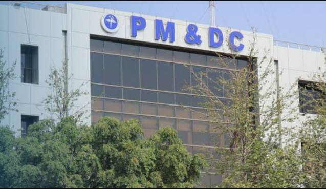 Parents, PMA unite against PMDC’s new policy