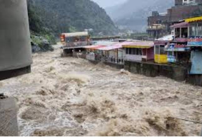Death toll in KP floods climbs to 401 as rescue operations continue, ration distributed among victims 