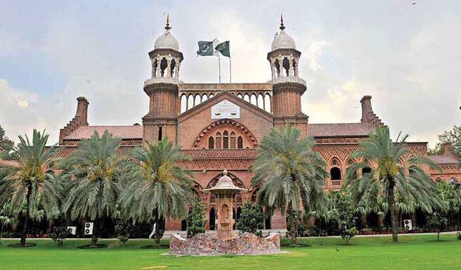 LHC admits plea filed against extension in summer vacations at Punjab schools 